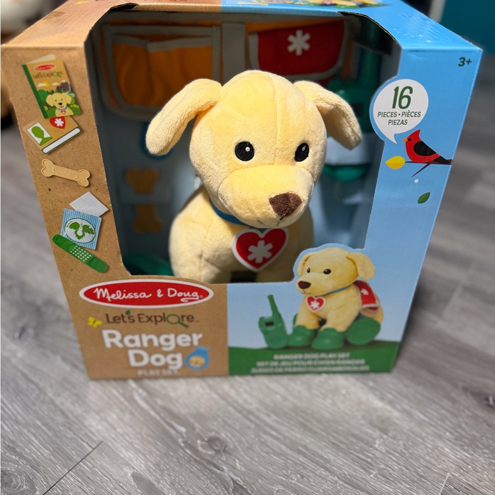Melissa & Doug Let's Explore Ranger Dog Play Set - Cream